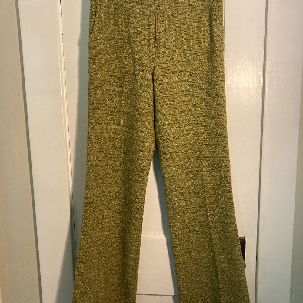 Green Textured Wide-Leg Pants